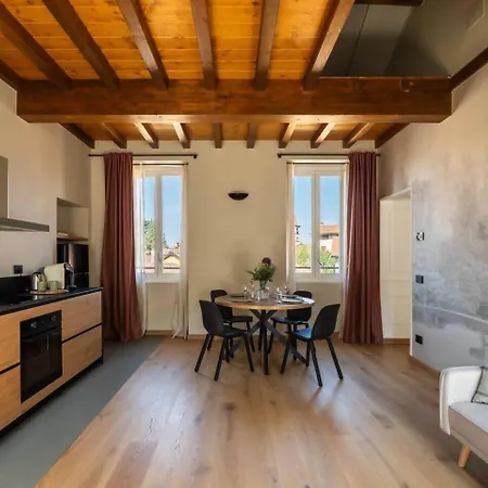 Apartman Oriente Luxury Boutique In Ello Vergano